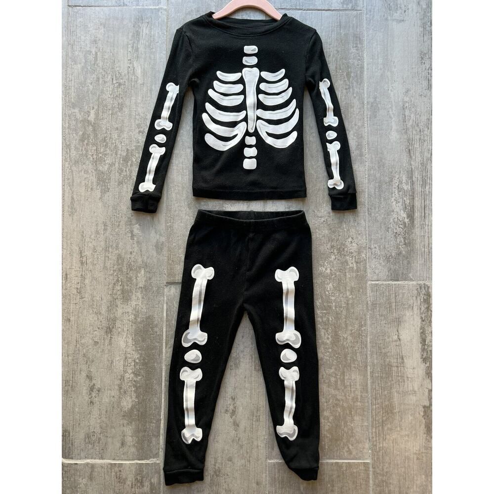 KOMAR KIDS Black skeleton Glow in the Dark Pajamas Pjs Halloween Designer Set 2T